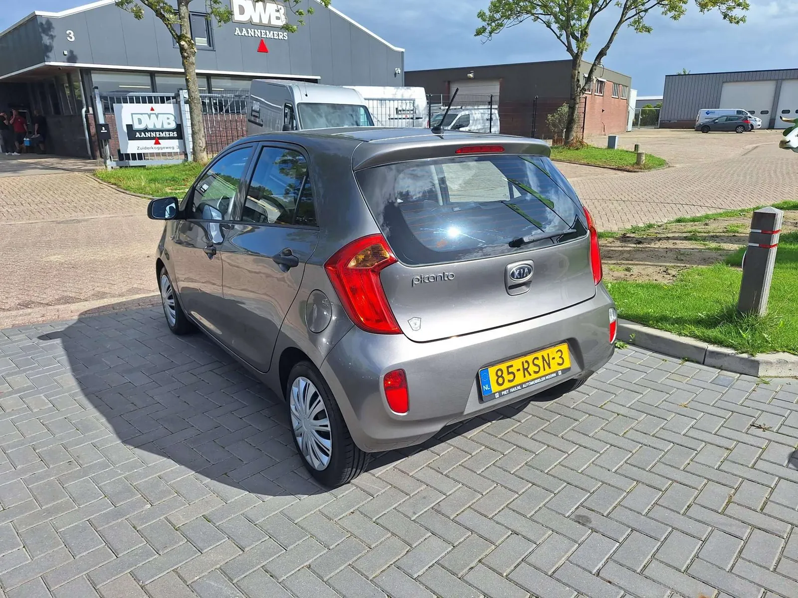 Kia Picanto 2011 photo 4