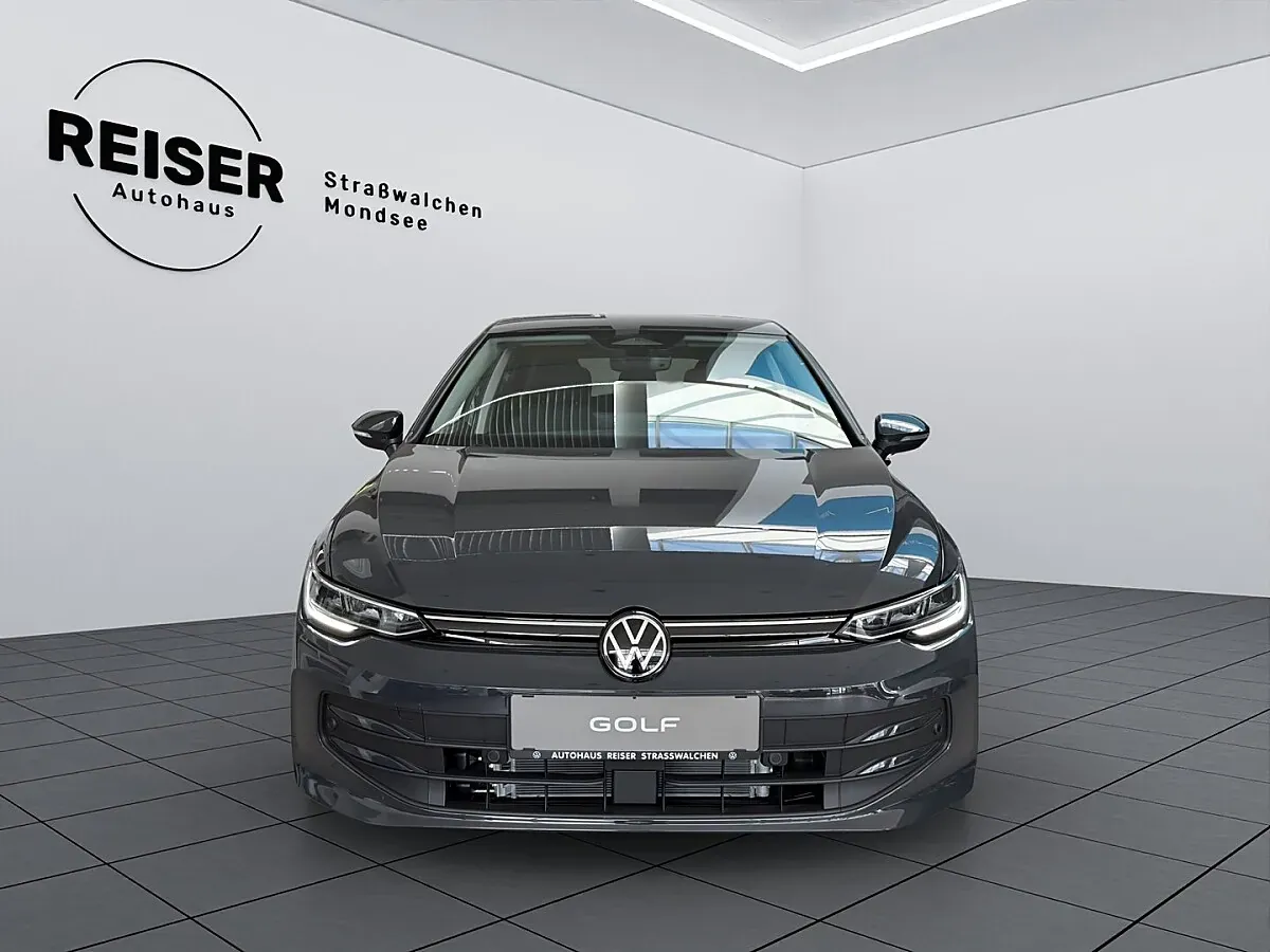 Volkswagen Golf 2026 photo 3