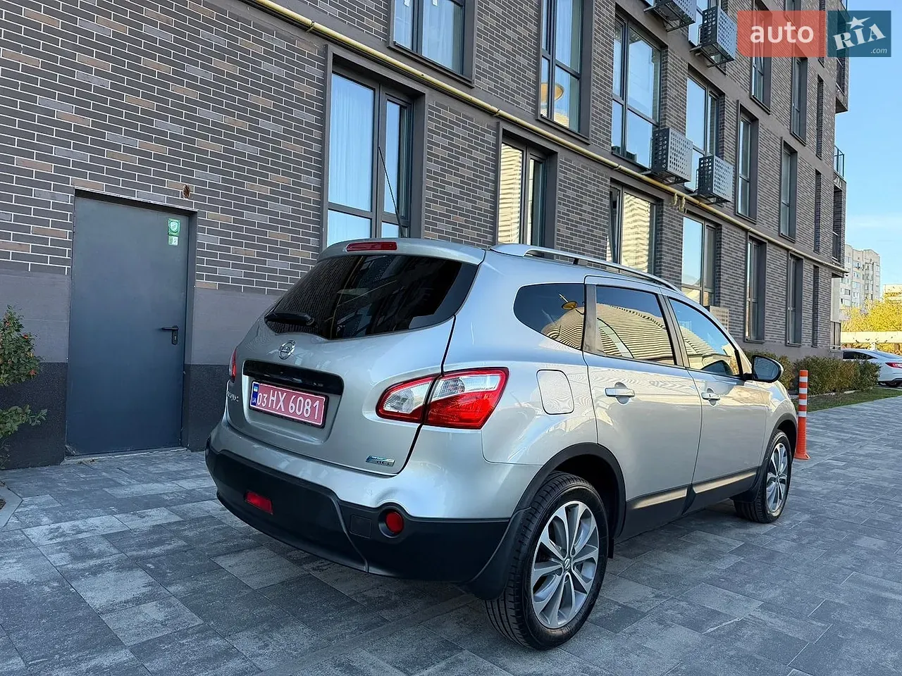 Nissan Qashqai 2013 photo 4