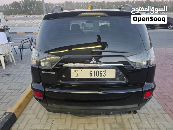 Mitsubishi Outlander 2011 photo 4