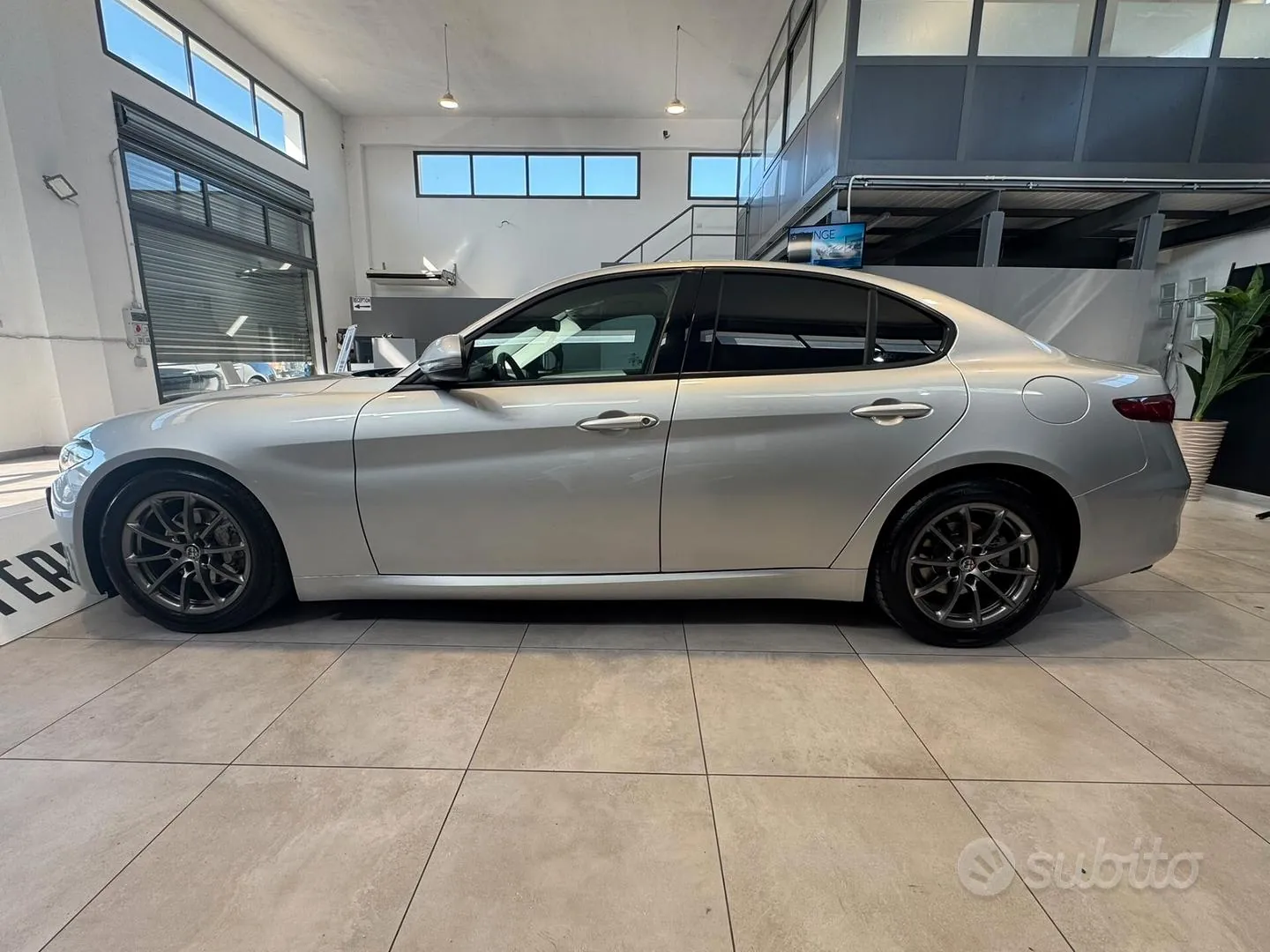 Alfa Romeo Giulia 2017 photo 4
