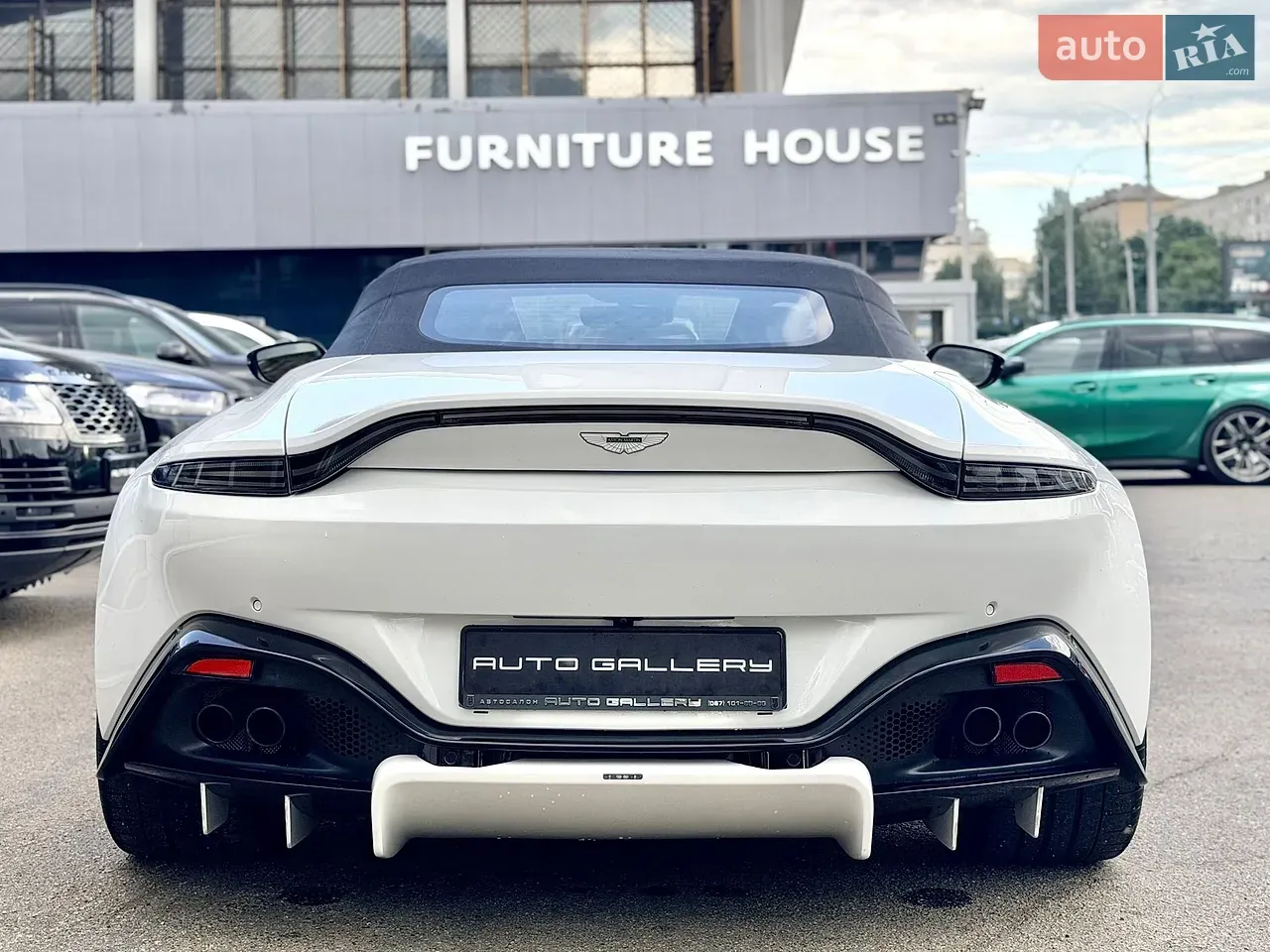 Aston Martin Vantage 2020 photo 2