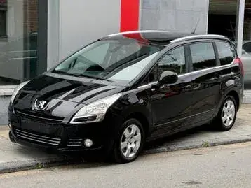 Peugeot 5008 2013 photo 3