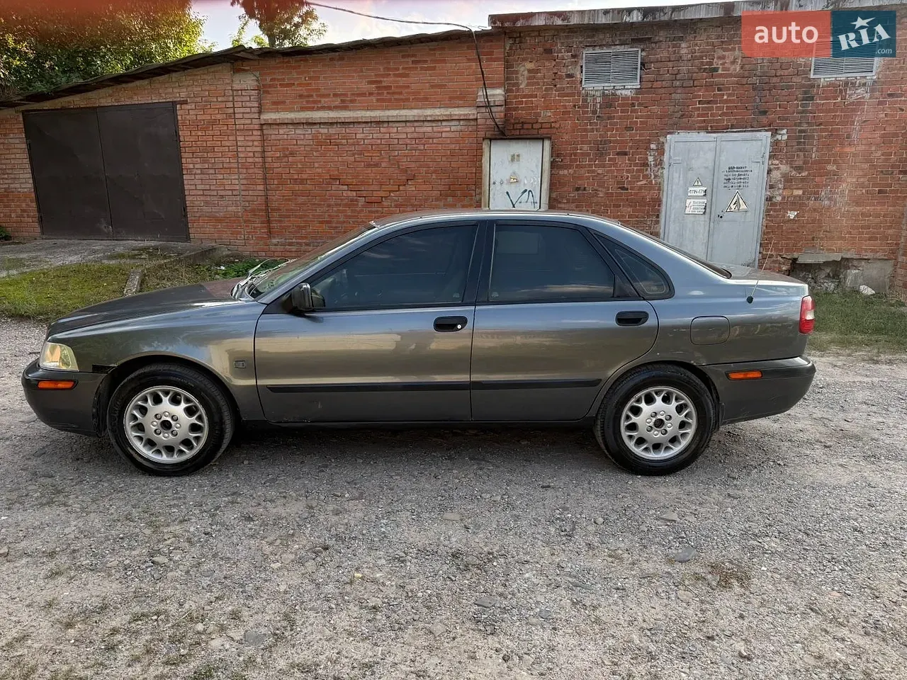 Volvo S40 2001 photo 3