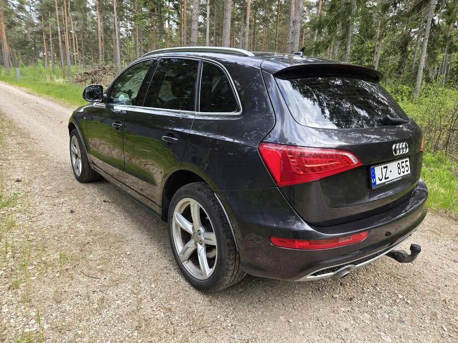 Audi Q5 2009 photo 2
