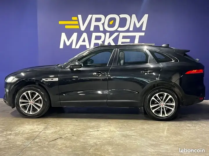 Jaguar F-Pace 2019 photo 2