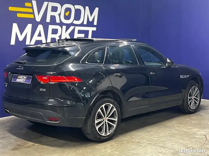 Jaguar F-Pace 2019 photo 5