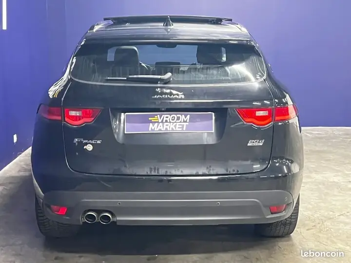 Jaguar F-Pace 2019 photo 4