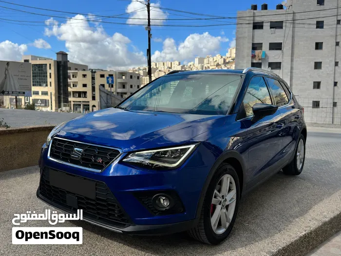Seat Arona 2018 photo 5