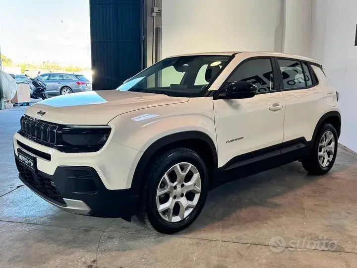 Jeep Avenger 2024 photo 2