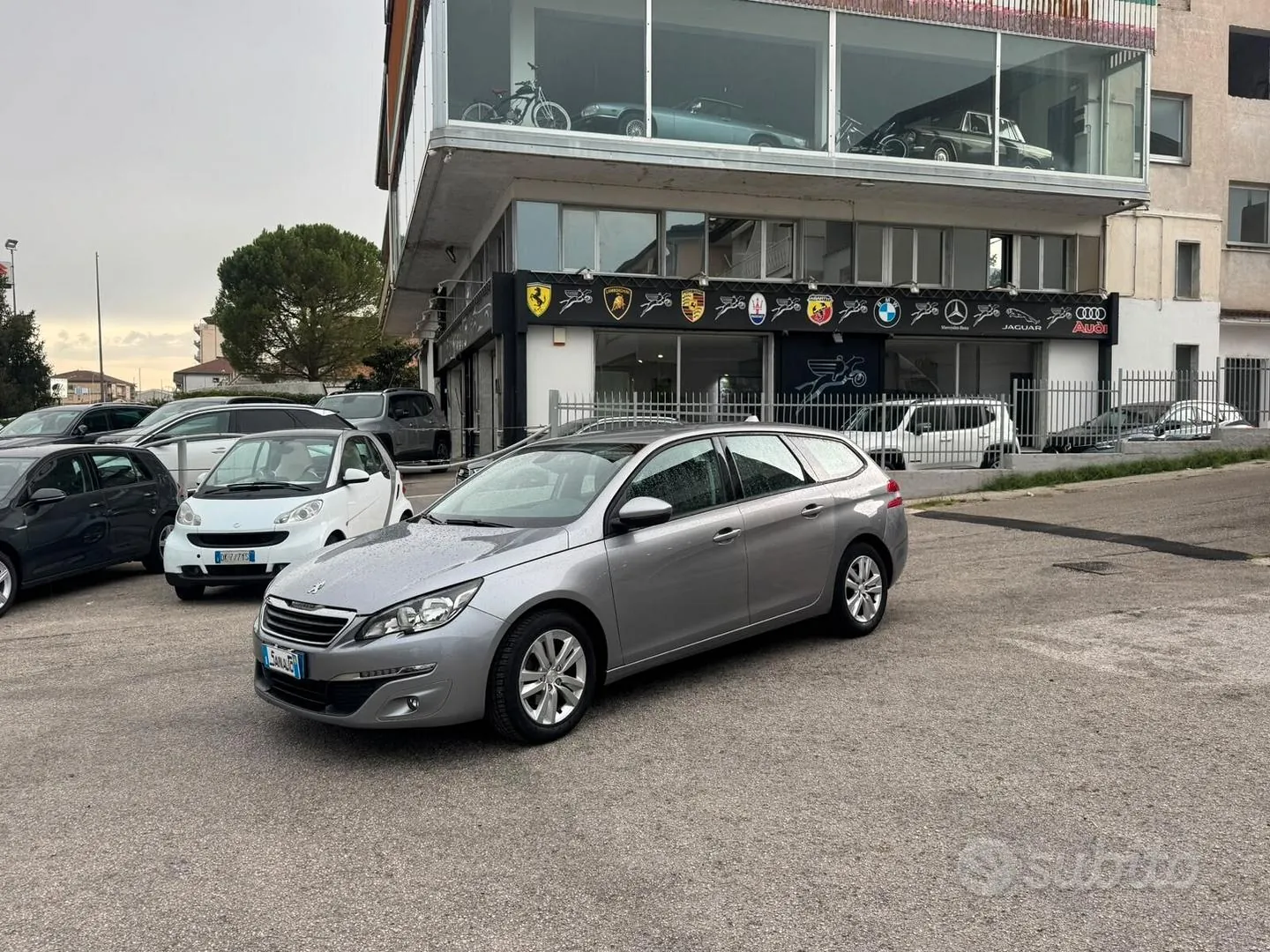Peugeot 308