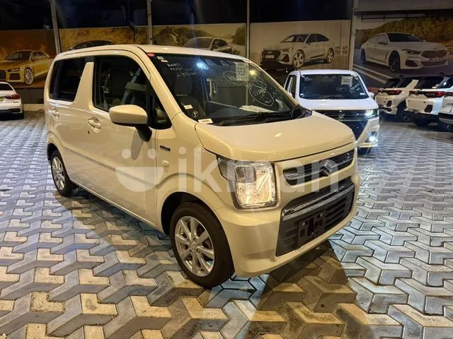 Suzuki Wagon R Fx 2025 photo 2