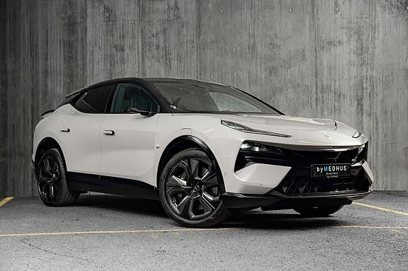 Lotus Eletre 2023 photo 3