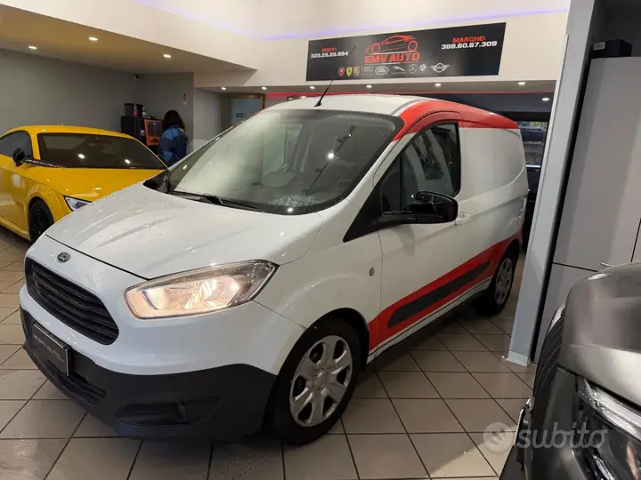 Ford Tourneo Courier 2017 photo 4