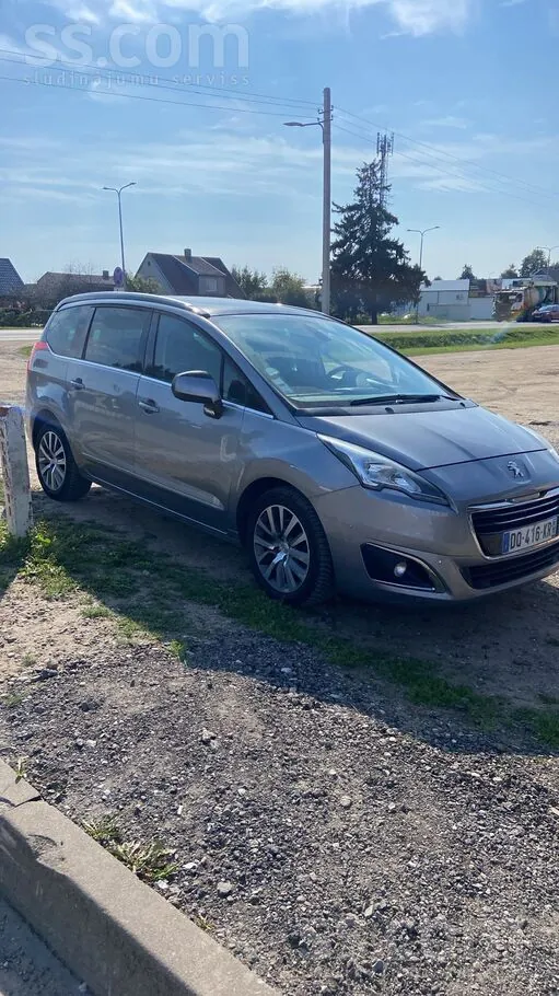 Peugeot 5008 2015 photo 2