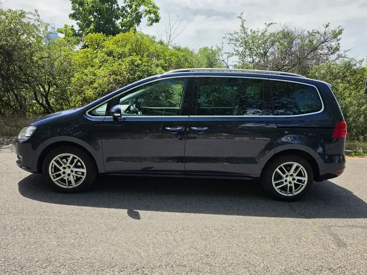 Volkswagen Sharan 2014 photo 2