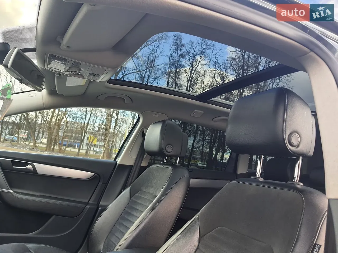 Volkswagen Passat 2013 photo 4
