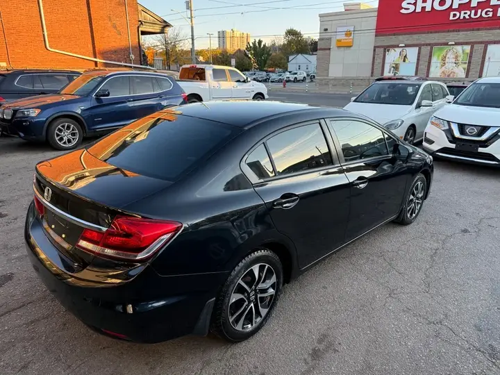 Honda Civic 2014 photo 4