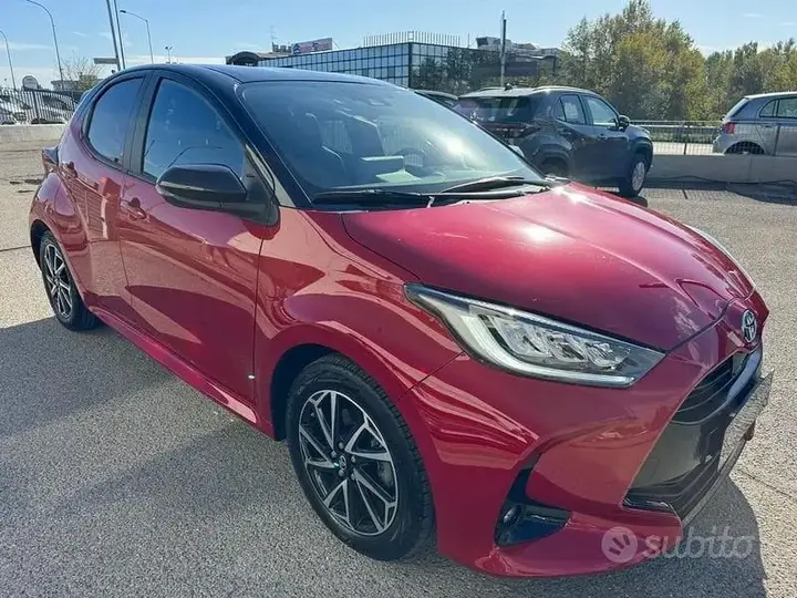 Toyota Yaris 2023 photo 4