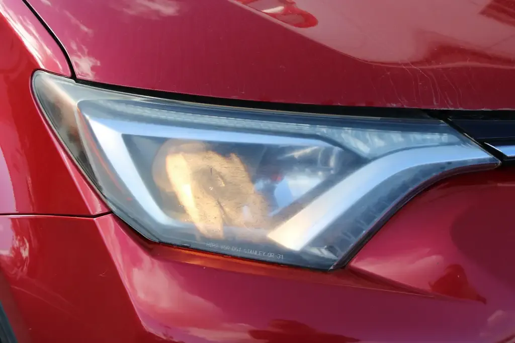 Toyota Rav4 2017 photo 4