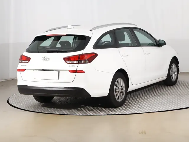 Hyundai I30 2020 photo 4