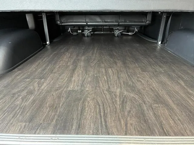 Toyota Hiace 2018 photo 4