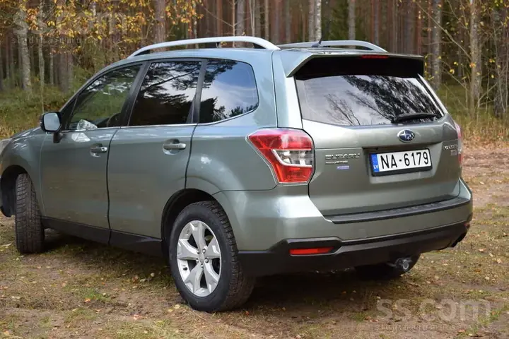 Subaru Forester 2013 photo 2