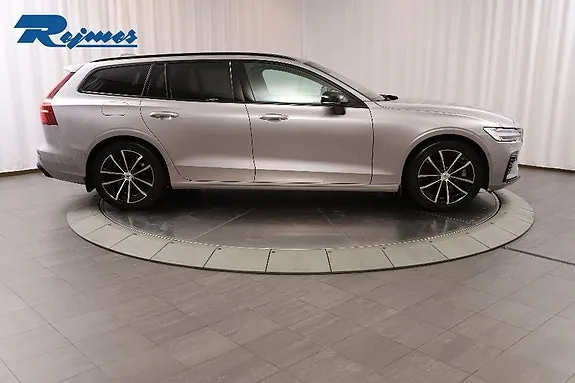 Volvo V60 2026 photo 3