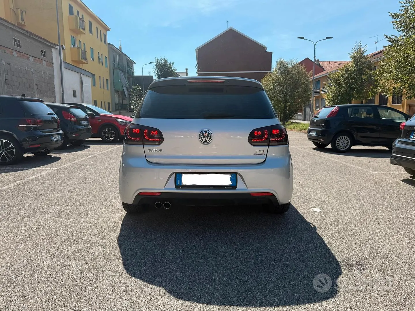 Volkswagen Golf 2010 photo 3