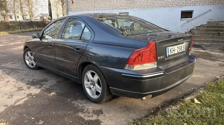 Volvo S60 2004 photo 3