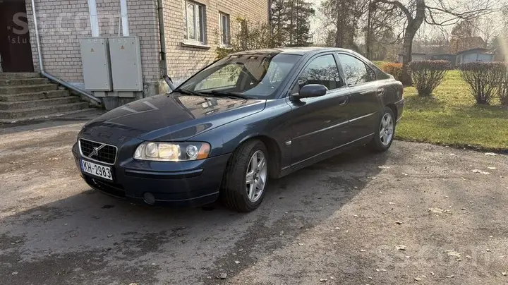 Volvo S60
