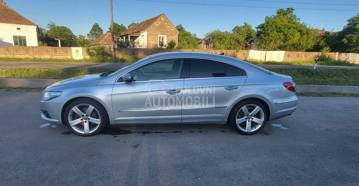 Volkswagen Passat Cc 2010 photo 5