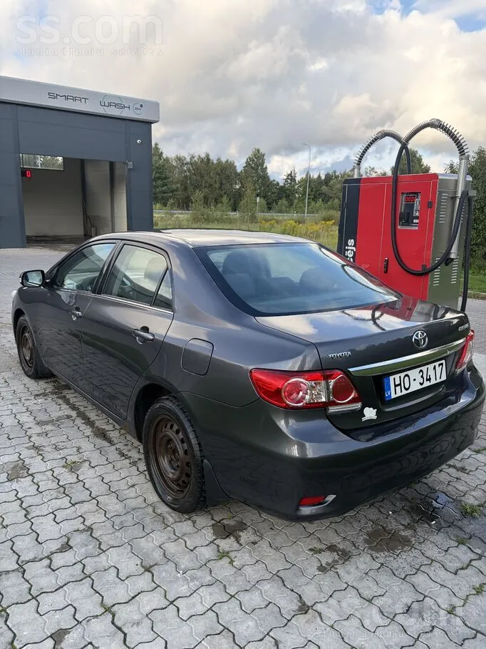 Toyota Corolla 2011 photo 3