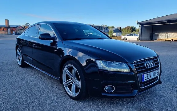 Audi A5 2011 photo 3