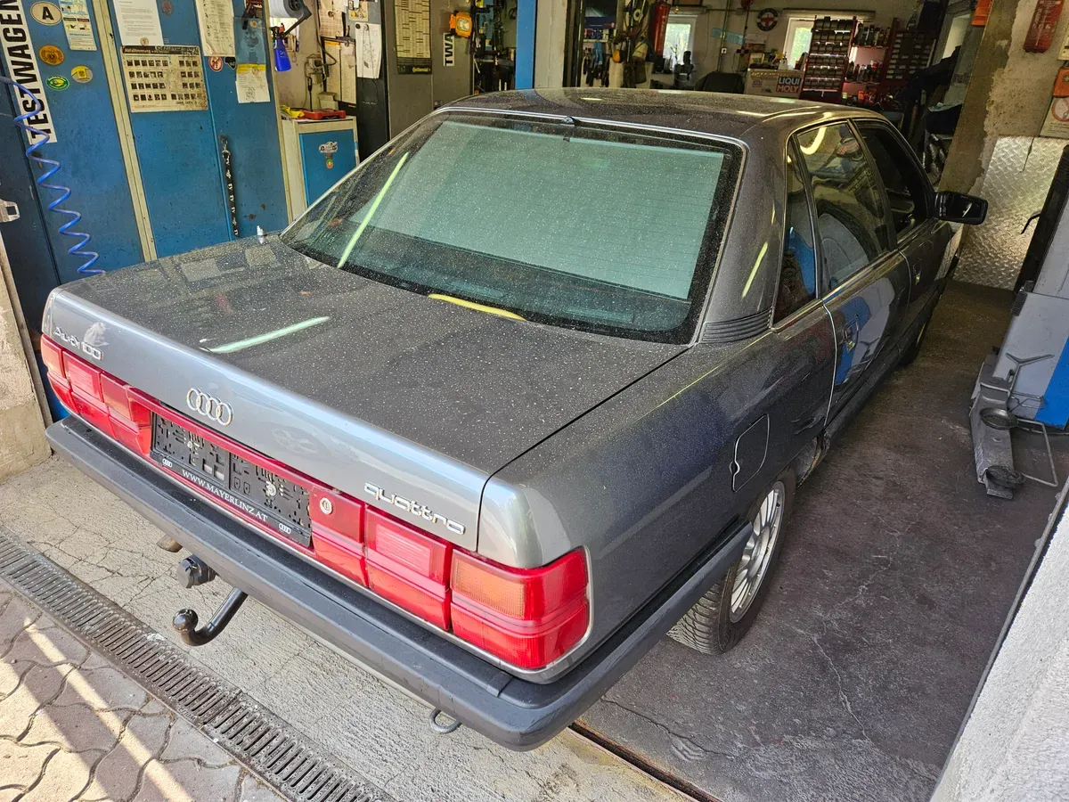 Audi 100 1989 photo 3