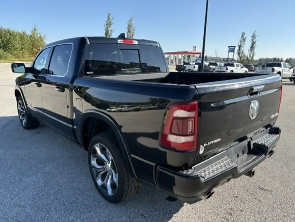 Ram 1500 2021 photo 2