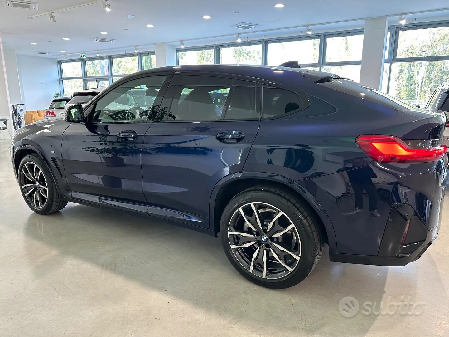 BMW X4 2023 photo 3