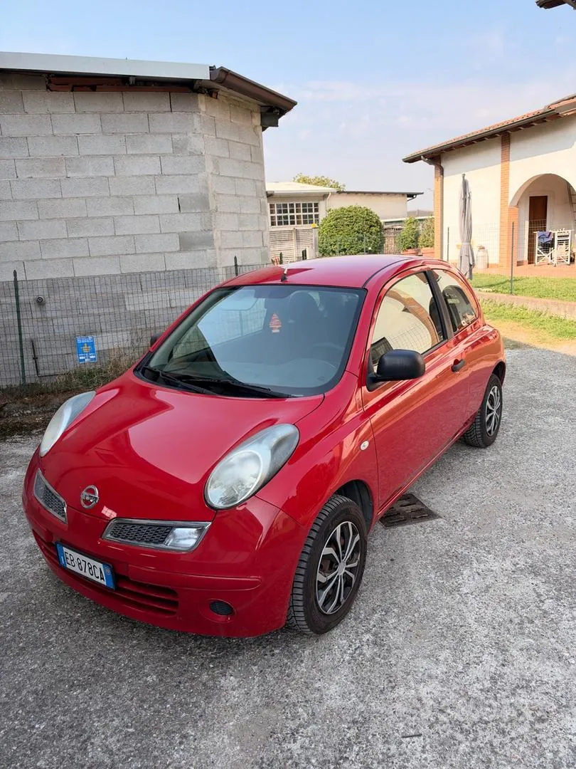 Nissan Micra 2010 photo 3