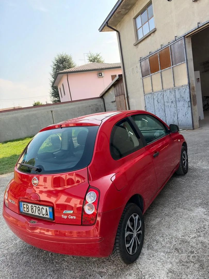 Nissan Micra 2010 photo 5
