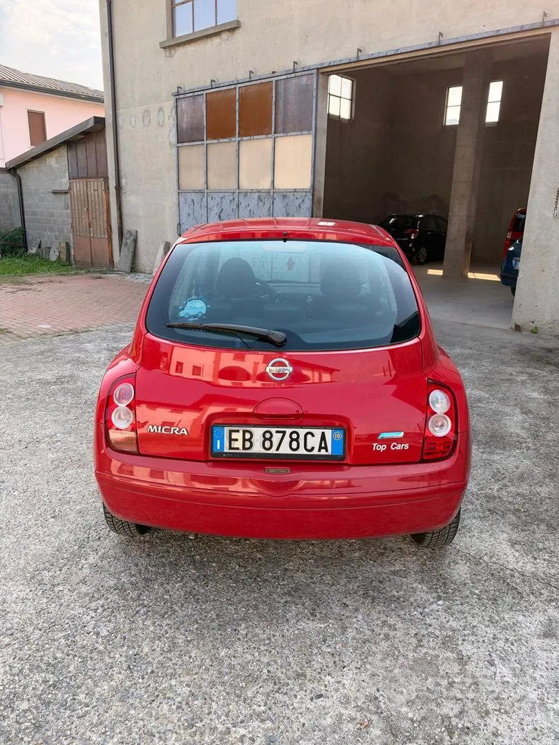 Nissan Micra 2010 photo 4