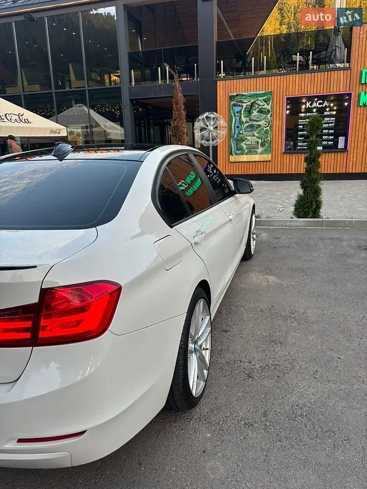 BMW 3 Series 2015 photo 5