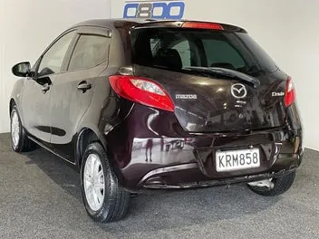 Mazda Demio 2010 photo 5