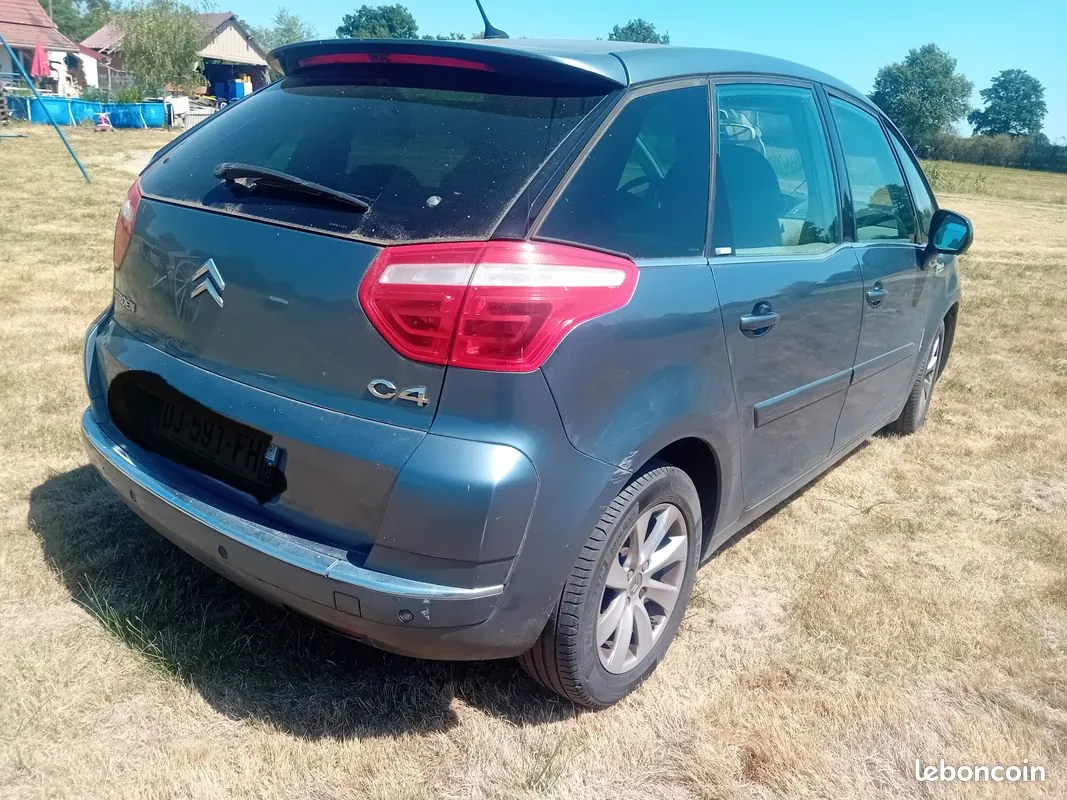 Citroen C4 Picasso 2007 photo 3