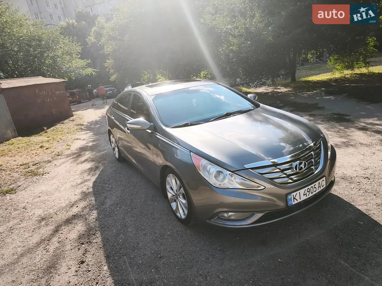 Hyundai Sonata 2012 photo 2