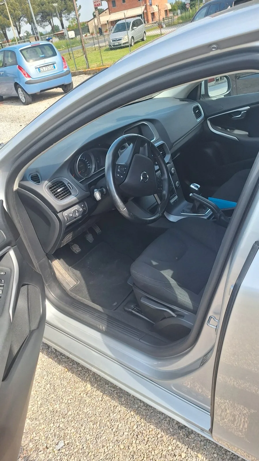 Volvo V40 2017 photo 5