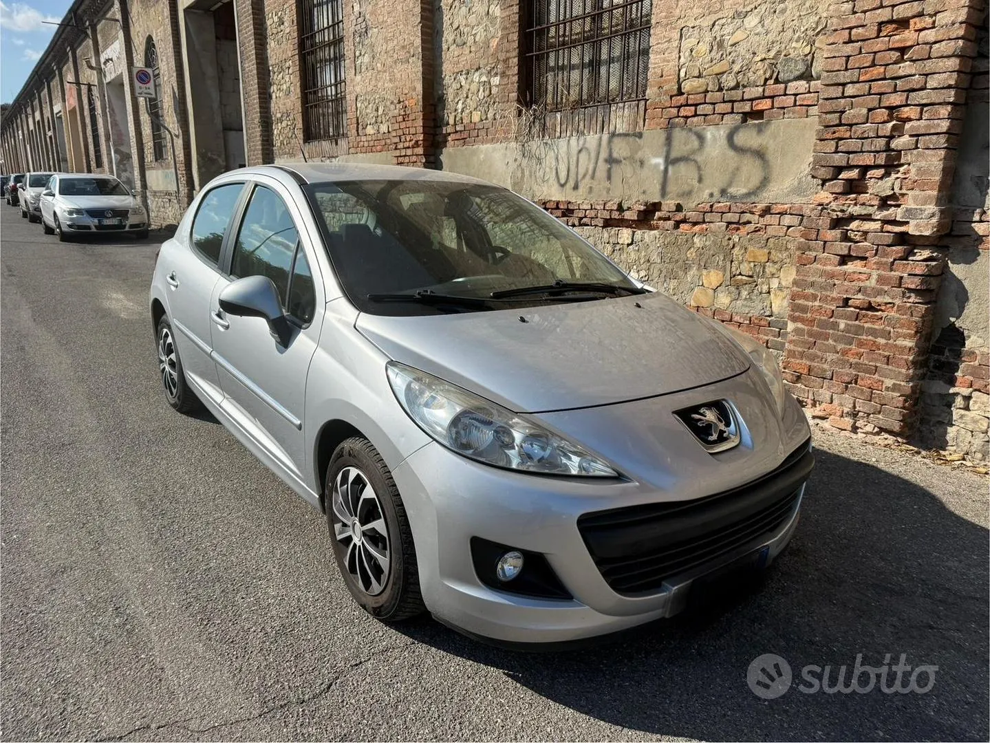 Peugeot 207