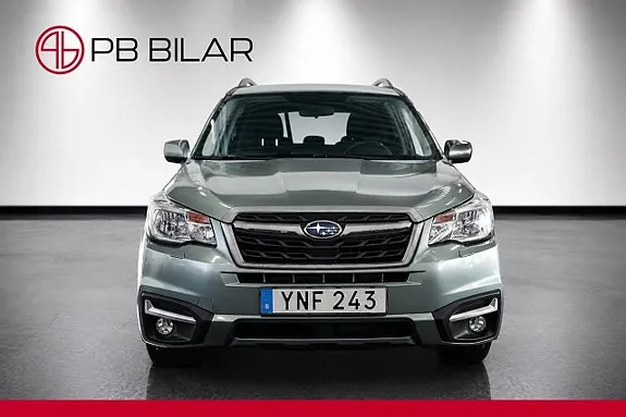 Subaru Forester 2018 photo 2