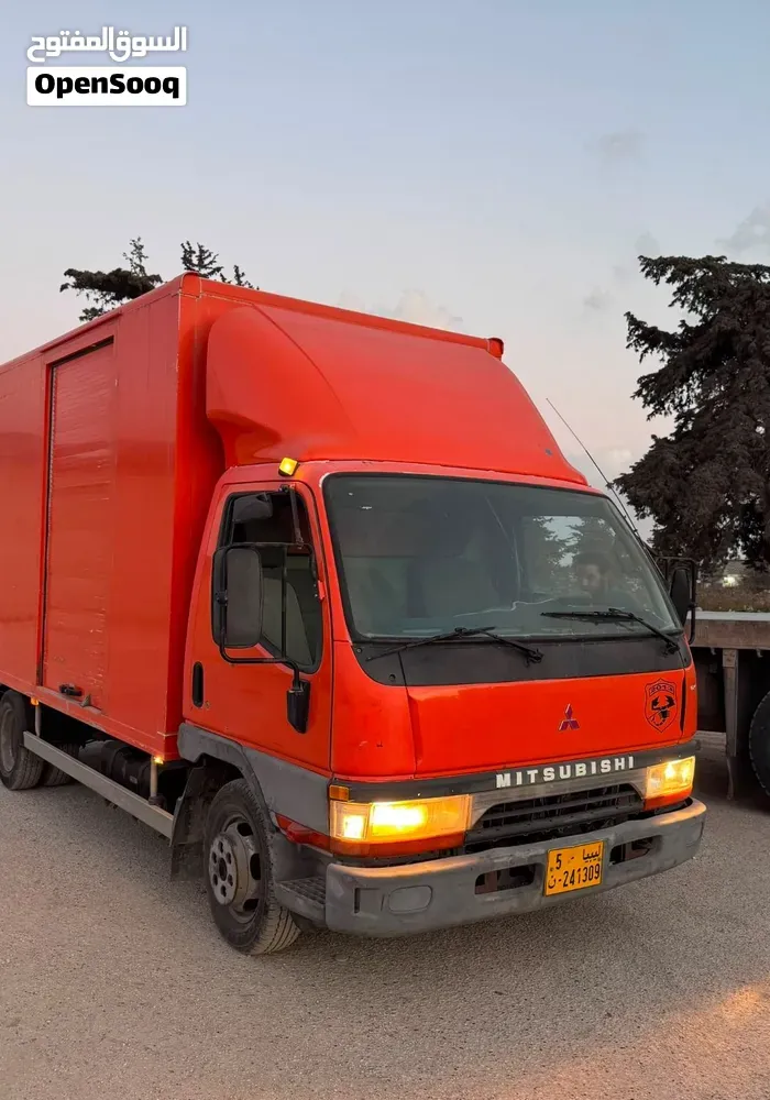 Mitsubishi Canter
