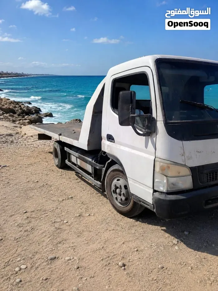 Mitsubishi Canter 2003 photo 5