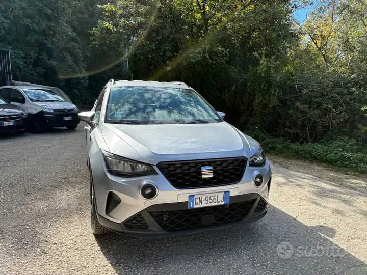 Seat Arona